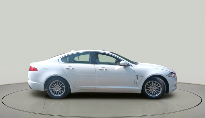 2014 Jaguar XF PETROL 2.0, Petrol, Automatic, 1,28,317 km, exterior