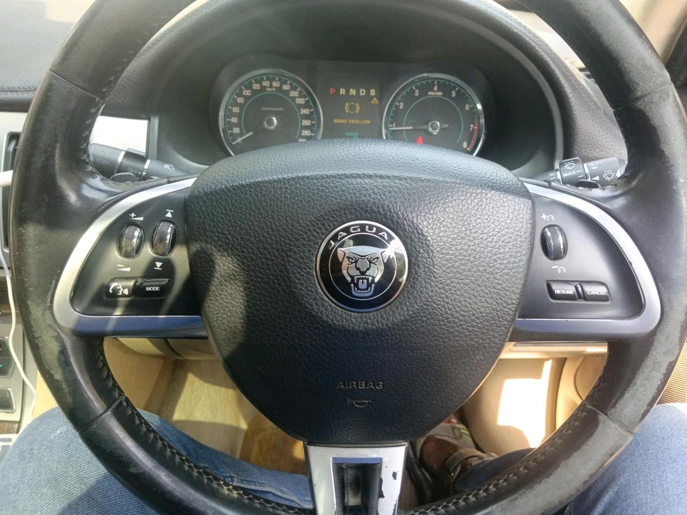 2014 Jaguar XF PETROL 2.0, Petrol, Automatic, 1,28,317 km, interior