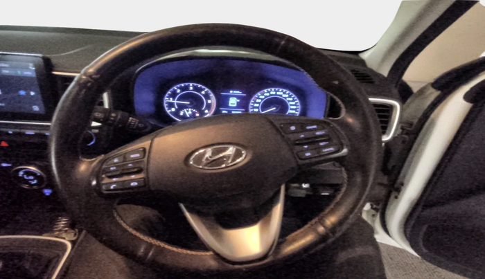 2019 Hyundai VENUE SX(O) 1.4 CRDI, Diesel, Manual, 1,01,905 km, interior