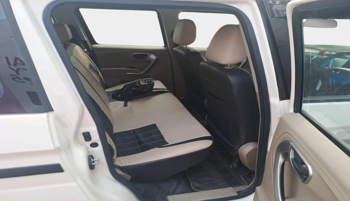 2024 Mahindra Bolero Neo Plus P10, Diesel, Manual, 14,892 km, interior