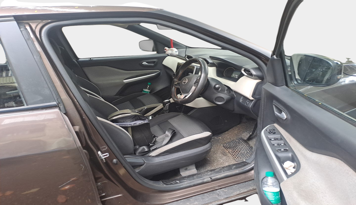 2021 Nissan MAGNITE XL TURBO CVT, Petrol, Automatic, 26,897 km, interior