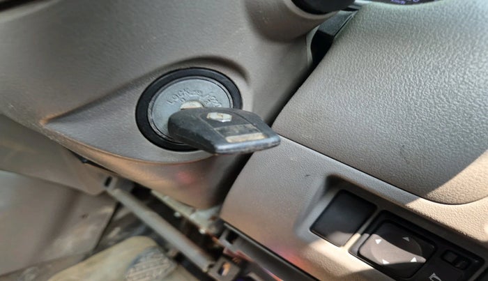 2013 Renault Scala RXL DIESEL, Diesel, Manual, 56,144 km, interior