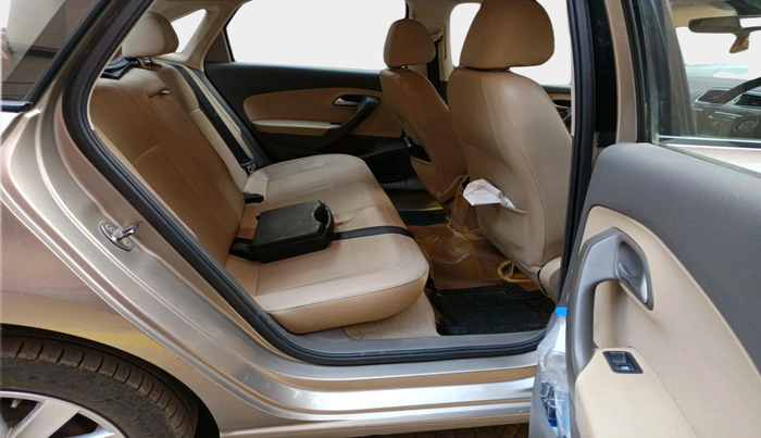 2016 Volkswagen Vento HIGHLINE PETROL AT, Petrol, Automatic, 53,339 km, interior