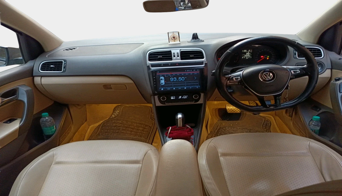 2016 Volkswagen Vento HIGHLINE PETROL AT, Petrol, Automatic, 53,339 km, interior