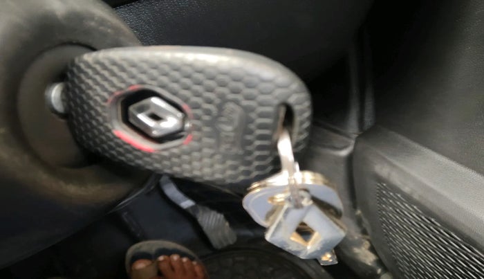 2021 Renault Kiger RXL 1.0 TURBO MT DUAL TONE, Petrol, Manual, 27,038 km, interior