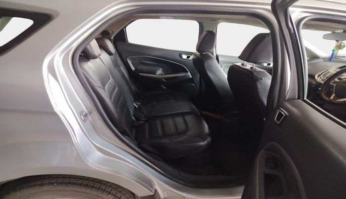2014 Ford Ecosport TITANIUM 1.5L DIESEL, Diesel, Manual, 1,40,936 km, interior