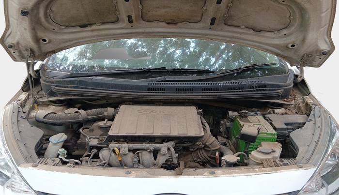 2015 Hyundai Xcent SX AT 1.2 (O), Petrol, Automatic, 74,262 km, exterior