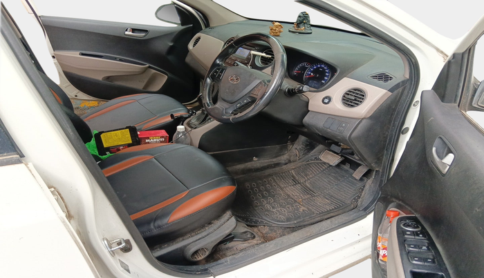 2015 Hyundai Xcent SX AT 1.2 (O), Petrol, Automatic, 74,262 km, interior