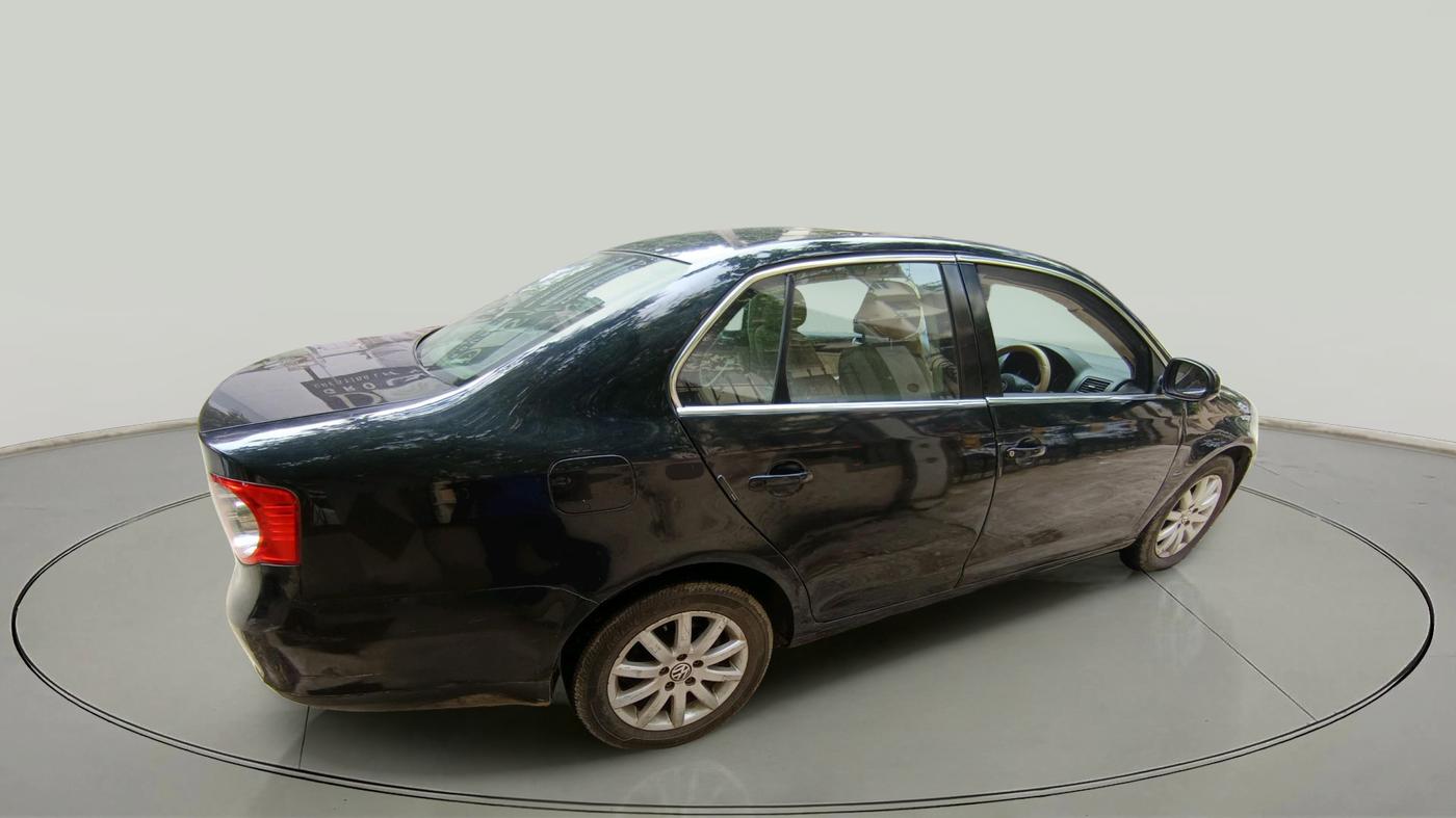 2010 Volkswagen Jetta COMFORTLINE 2.0L TDI, Diesel, Manual, 1,10,305 km, exterior