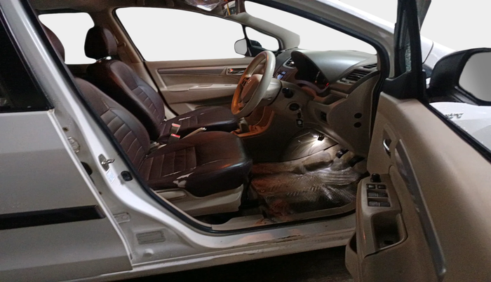 2018 Maruti Ertiga VXI CNG, Petrol, Manual, 84,136 km, interior