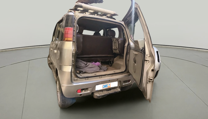 2013 Mahindra Quanto C6, Diesel, Manual, 80,594 km, exterior