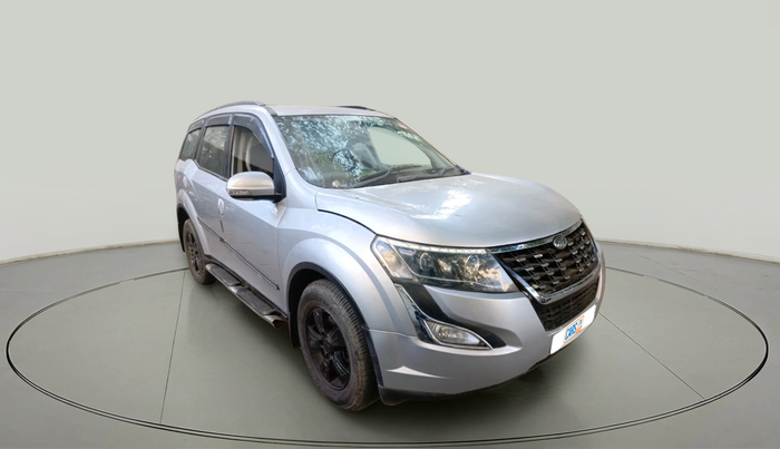 2014 Mahindra XUV500 W8, Diesel, Manual, 1,08,056 km, exterior