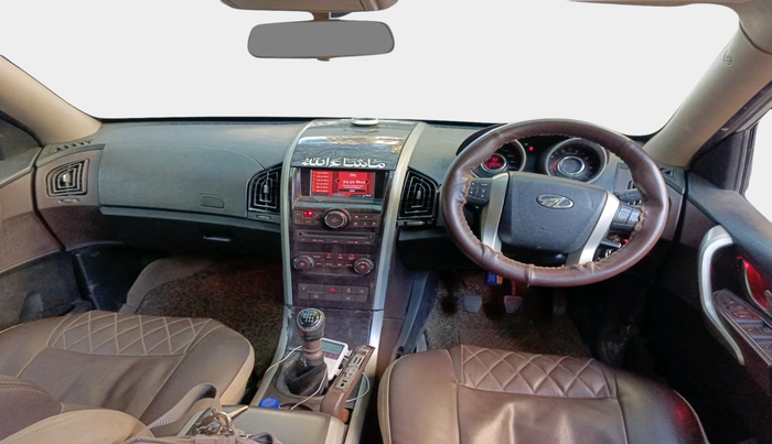 2014 Mahindra XUV500 W8, Diesel, Manual, 1,08,056 km, interior