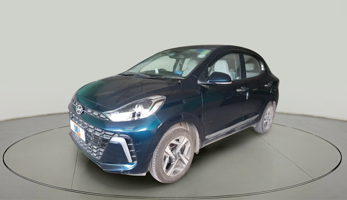 2023 Hyundai AURA SX 1.2 (O), Petrol, Manual, 2,702 km, exterior