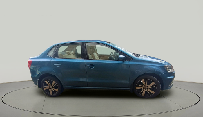 2016 Volkswagen Ameo COMFORTLINE 1.5 AT, Diesel, Automatic, 45,361 km, exterior
