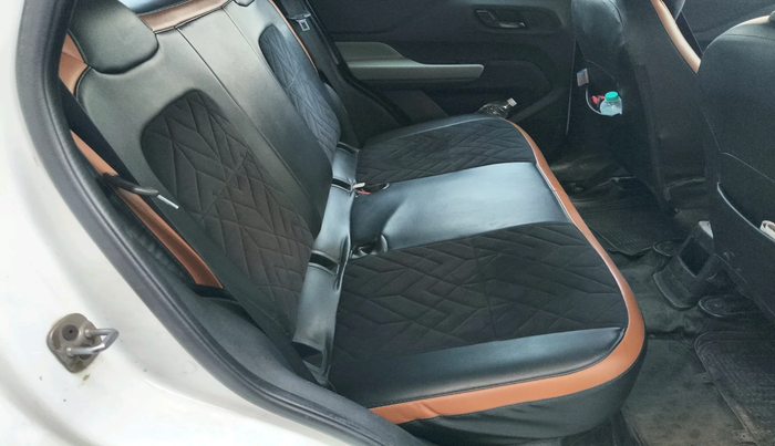 2022 Tata PUNCH ADVENTURE MT, Petrol, Manual, 40,574 km, interior