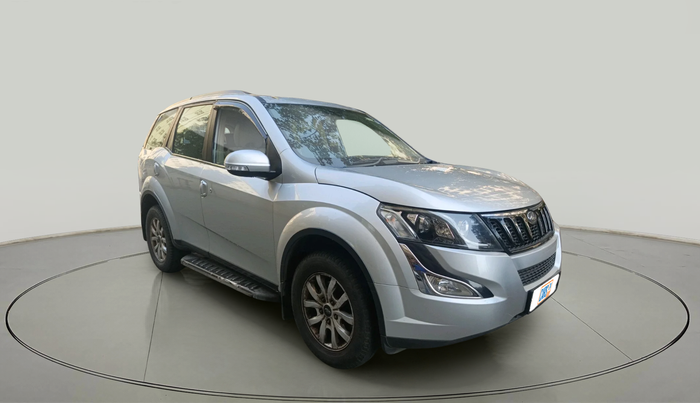 2016 Mahindra XUV500 W10, Diesel, Manual, 87,349 km, exterior