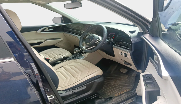 2023 KIA CARENS LUXURY PLUS 1.5 PETROL DCT 7 STR, Petrol, Automatic, 27,619 km, interior