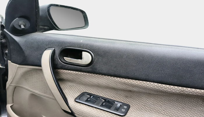 2010 Ford Fiesta EXI 1.6 PETROL, Petrol, Manual, 1,00,743 km, interior