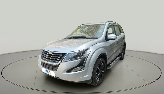 2018 Mahindra XUV500 W11 AT, Diesel, Automatic, 1,07,566 km, exterior