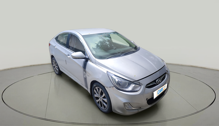 2011 Hyundai Verna FLUIDIC 1.6 CRDI SX, Diesel, Manual, 1,43,192 km, exterior
