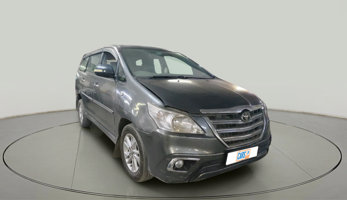 2012 Toyota Innova GX 2.5 8 STR, Diesel, Manual, 1,63,844 km, exterior
