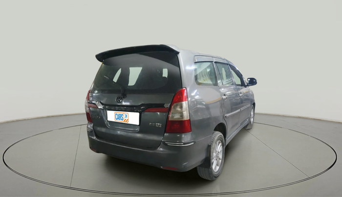 2012 Toyota Innova GX 2.5 8 STR, Diesel, Manual, 1,63,844 km, exterior