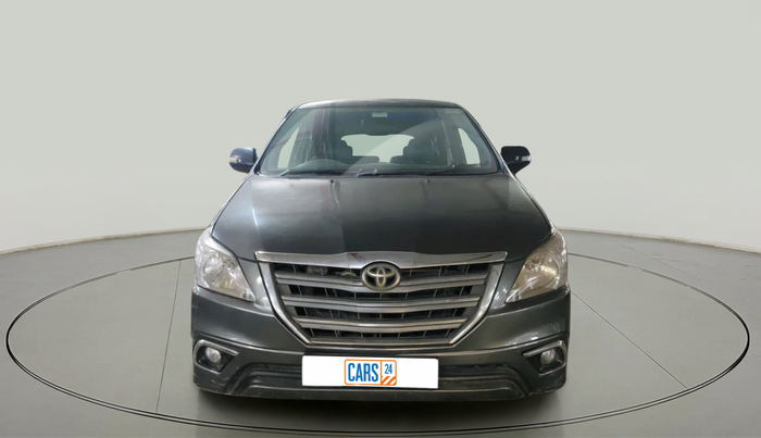 2012 Toyota Innova GX 2.5 8 STR, Diesel, Manual, 1,63,844 km, exterior