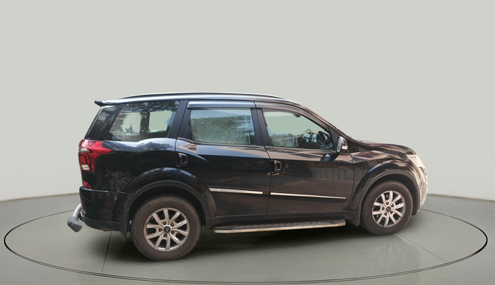 2019 Mahindra XUV500 W9 AT, Diesel, Automatic, 29,979 km, exterior