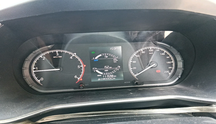 2020 Tata Harrier XT PLUS 2.0L KRYOTEC DARK EDITON, Diesel, Manual, 1,11,598 km, interior