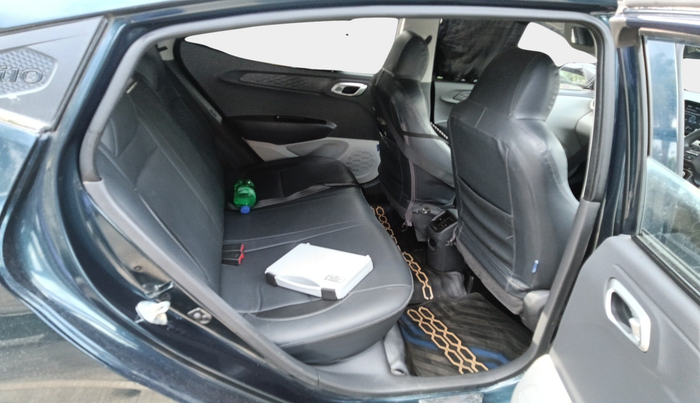 2022 Hyundai GRAND I10 NIOS SPORTZ 1.2 KAPPA VTVT CNG, Petrol, Manual, 24,236 km, interior