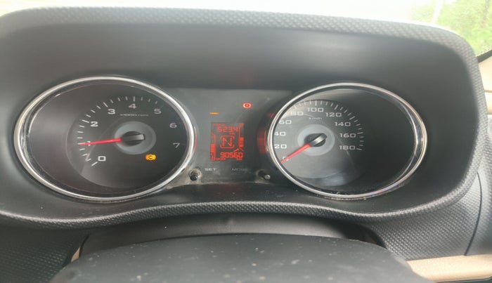 2015 Mahindra TUV300 T8, Diesel, Manual, 90,560 km, interior