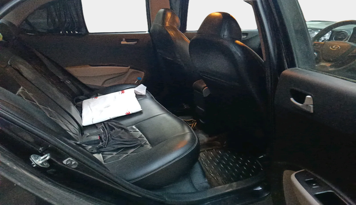 2014 Hyundai Xcent S 1.2, Petrol, Manual, 1,23,783 km, interior