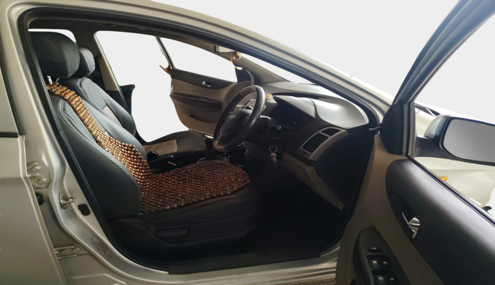 2010 Hyundai i20 MAGNA 1.2, Petrol, Manual, 48,829 km, interior