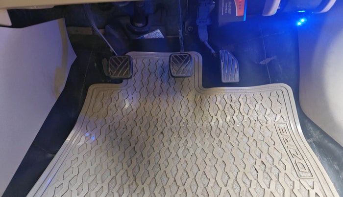 2017 Maruti Dzire ZXI PLUS, Petrol, Manual, 68,951 km, interior