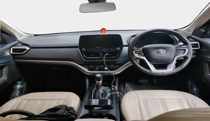 2020 Tata Harrier XMA 2.0L KRYOTEC, Diesel, Automatic, 68,234 km, interior