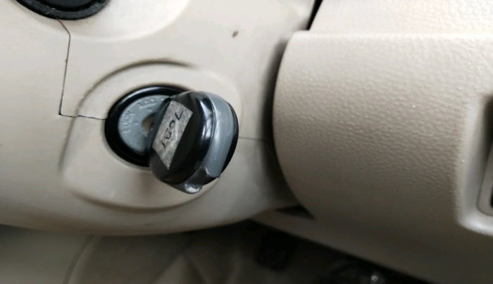 2015 Maruti Ertiga VXI, Petrol, Manual, 68,225 km, interior