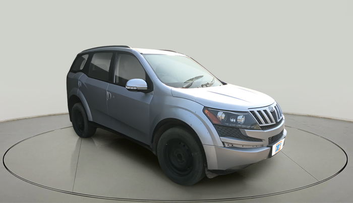 2011 Mahindra XUV500 W6, Diesel, Manual, 1,04,510 km, exterior