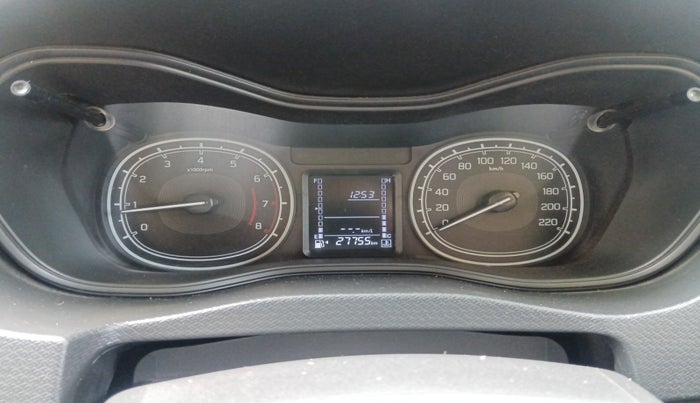 2022 Maruti Vitara Brezza LXI, Petrol, Manual, 27,755 km, interior