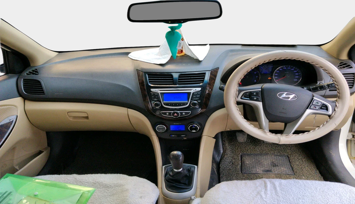 2014 Hyundai Verna FLUIDIC 1.6 VTVT SX, Petrol, Manual, 70,059 km, interior