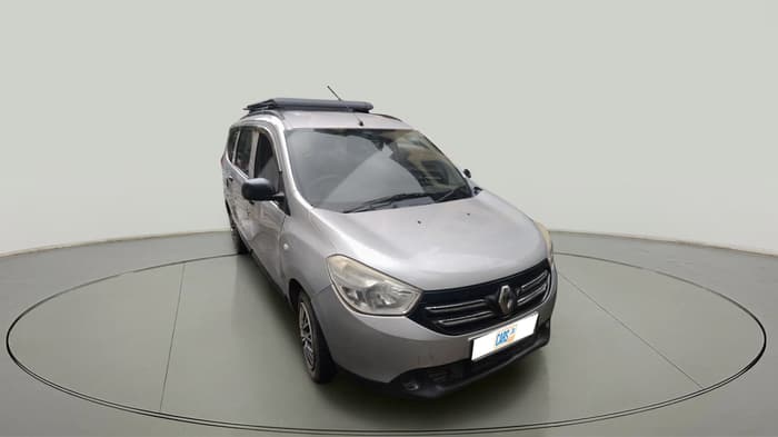 2017 Renault Lodgy 85 PS RXE 7 STR, Diesel, Manual, 1,18,238 km, exterior