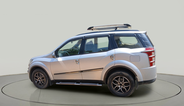 2014 Mahindra XUV500 W6, Diesel, Manual, 1,44,339 km, exterior