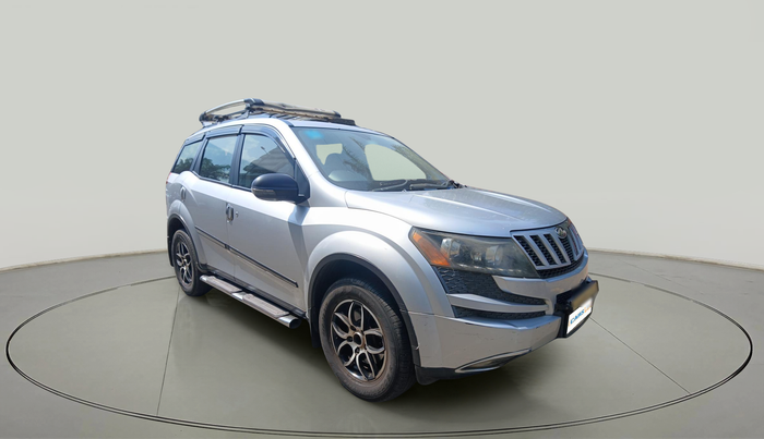 2014 Mahindra XUV500 W6, Diesel, Manual, 1,44,339 km, exterior