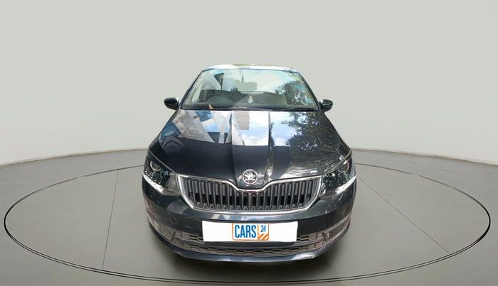 2017 Skoda Rapid STYLE 1.6 MPI AT, Petrol, Automatic, 38,369 km, exterior