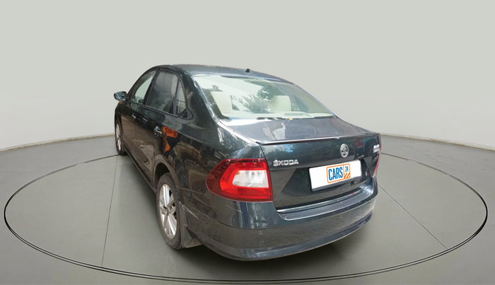 2017 Skoda Rapid STYLE 1.6 MPI AT, Petrol, Automatic, 38,369 km, exterior