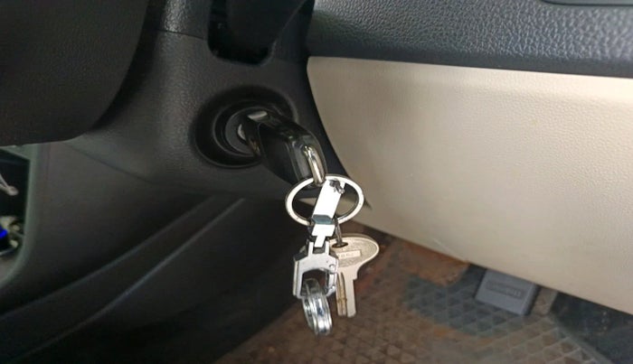 2017 Skoda Rapid STYLE 1.6 MPI AT, Petrol, Automatic, 38,369 km, interior