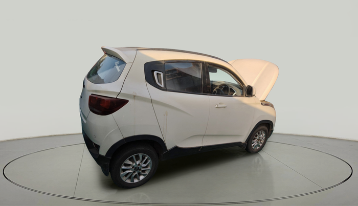2016 Mahindra Kuv100 K8 D 5 STR, Diesel, Manual, 82,865 km, exterior