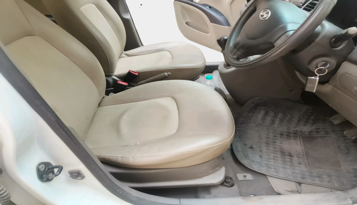 2012 Hyundai i10 MAGNA 1.2, Petrol, Manual, 50,386 km, interior