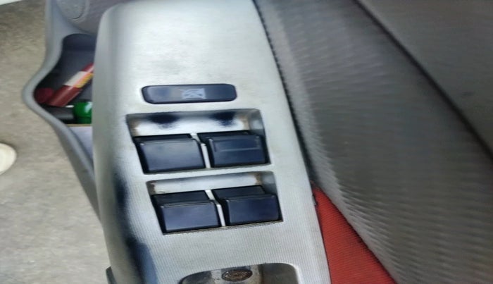 2011 Toyota Etios VX, Petrol, Manual, 1,14,542 km, interior