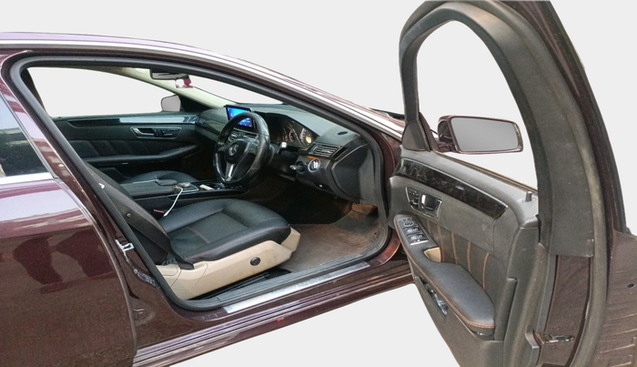 2012 Mercedes Benz E Class E 220 CDI ELEGANCE, Diesel, Automatic, 1,12,863 km, interior